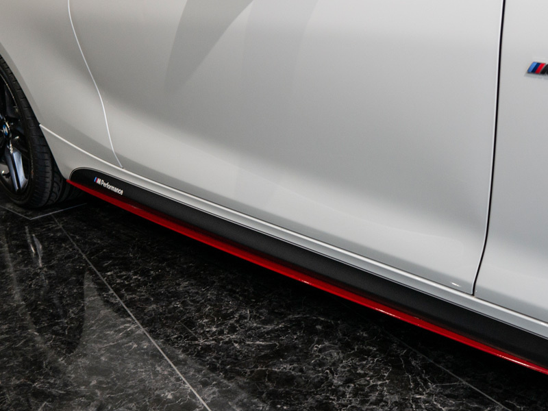 サイドスポイラー